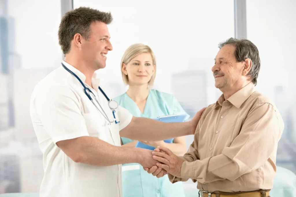 Kidney care infographic showing kidney disease statistics and nephrology services Maplewood MN